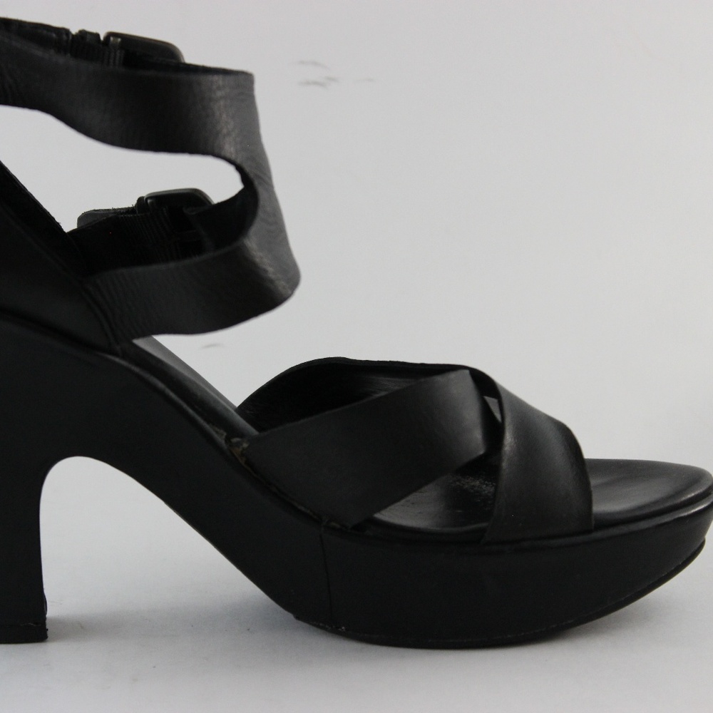 Hot platform sandals